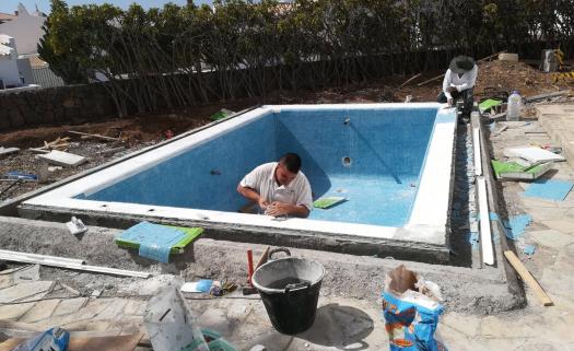 CONSTRUCCION DE PISCINA