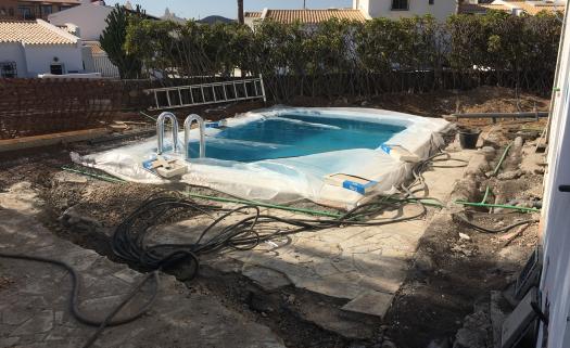 CONSTRUCCION DE PISCINA